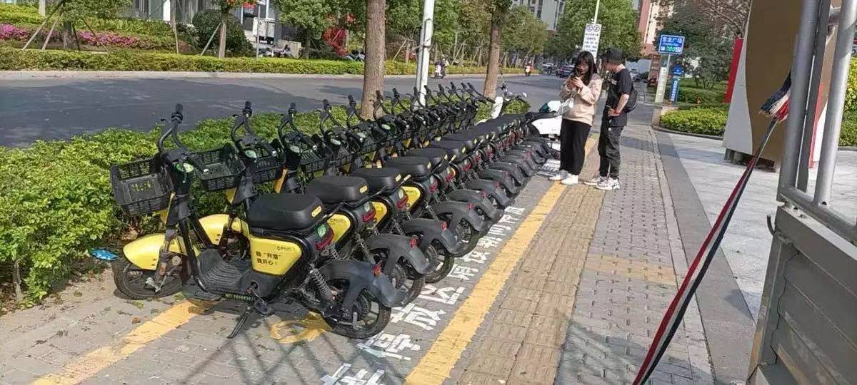 共享電動車怎么騎？中老年人能操作嗎？